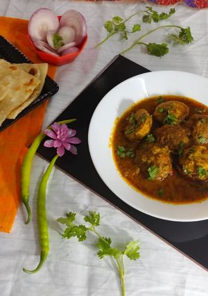 पालक चिकन कोफ्ता(Palak Chicken kofta recipe in hindi) रेसिपी मुख्य फोटो