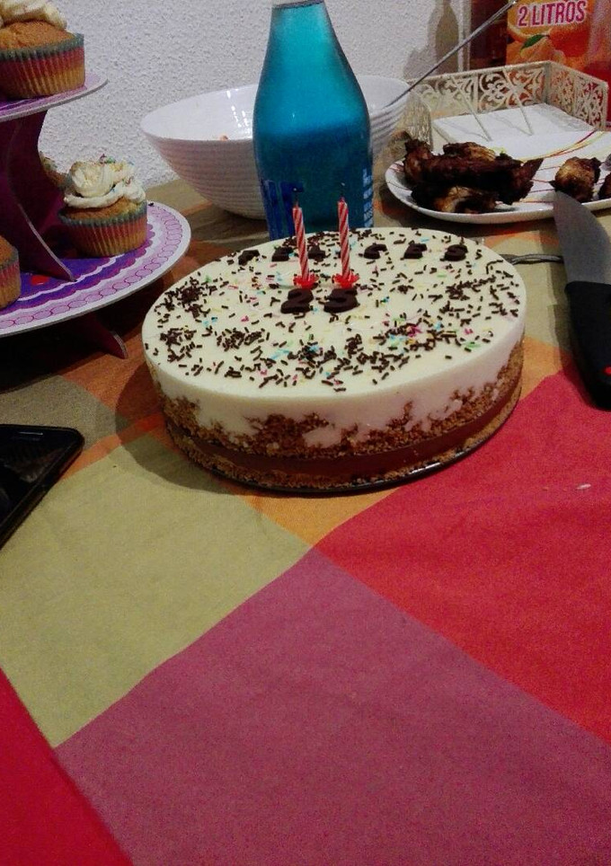 Una foto de Tarta de dos chocolates