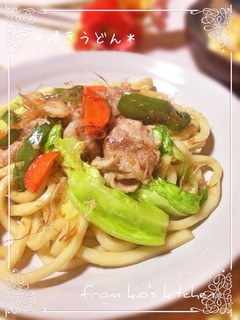 A picture of Easy Stir-Fried Udon with Mentsuyu.
