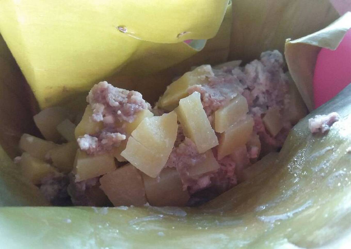 Botok kentang daging cincang