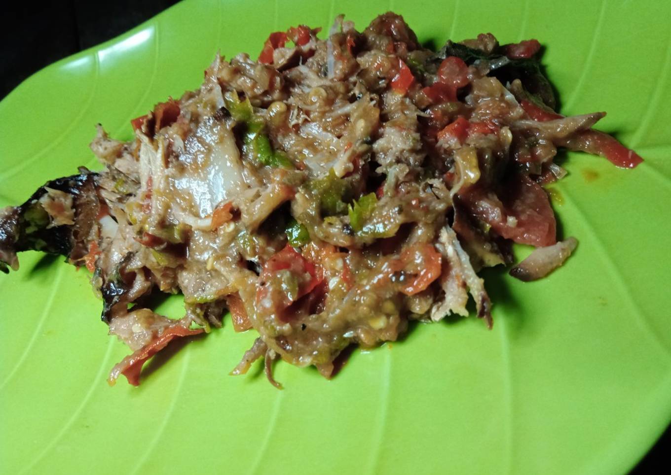 4. Sambal Mangut (Ikan Panggang/Ikan Pe)