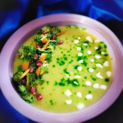 Broccoli and potato detox soup A picture of Broccoli and potato detox soup.