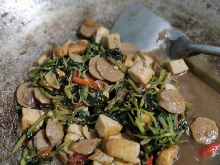 Langkah Mudah untuk Menyiapkan Resep Tumis KangTaPen (kangkung+tahu+pentol) yang Menggugah Selera Anti Ribet, Mantap