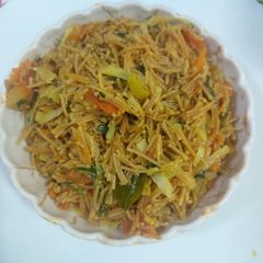 A picture of Vegetable Vermicelli.