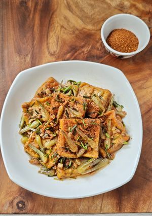 Foto resep Dubu-Jorim (두부조림) dengan Lokio