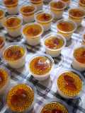 Pudding sutra cocktail dengan orange squash