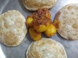 पूरी दम आलू (Puri Dum Aloo recipe in Hindi)