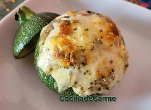 Foto principal de Calabacín relleno gratinado