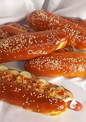 Hot-dog kifli recept fotója