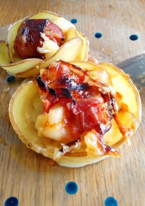 Une photo de Tartelettes pommes de terre et Saint Marcellin