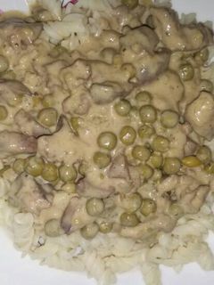 Borsós, sajtkrémes csirkemáj recept fotója