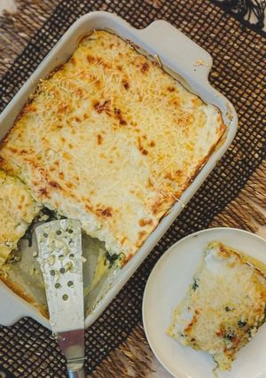 Une photo de Lasagne aux épinards, sauce pesto et blanc de poulet