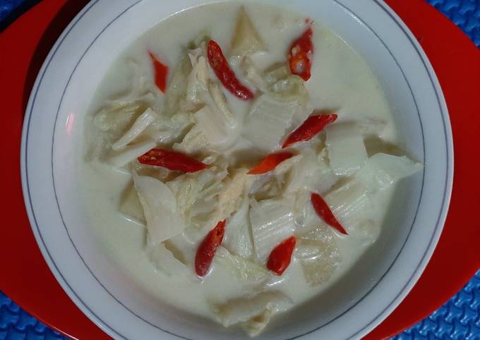 Sawi putih masak santan