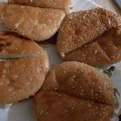 A picture of 🍔Potato burger🍔.