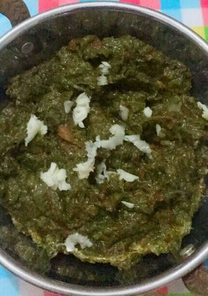 A picture of Bathua Palak Sarso Saag.