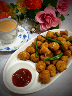 मूंगदाल भजिया (Moong dal bhajiya recipe in hindi) रेसिपी मुख्य फोटो