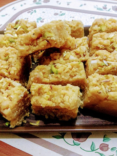 A picture of Doodh Ka Halwa (Milk Mawa).