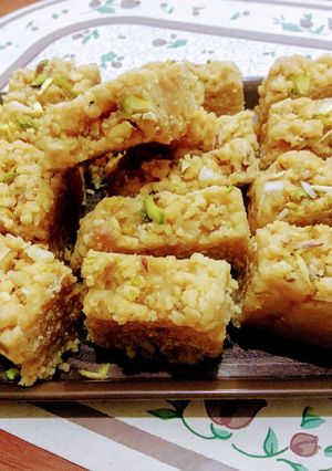 A picture of Doodh Ka Halwa (Milk Mawa).