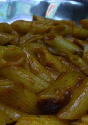 रेड सॉस पास्ता (red sauce recipe in Hindi) रेसिपी मुख्य फोटो