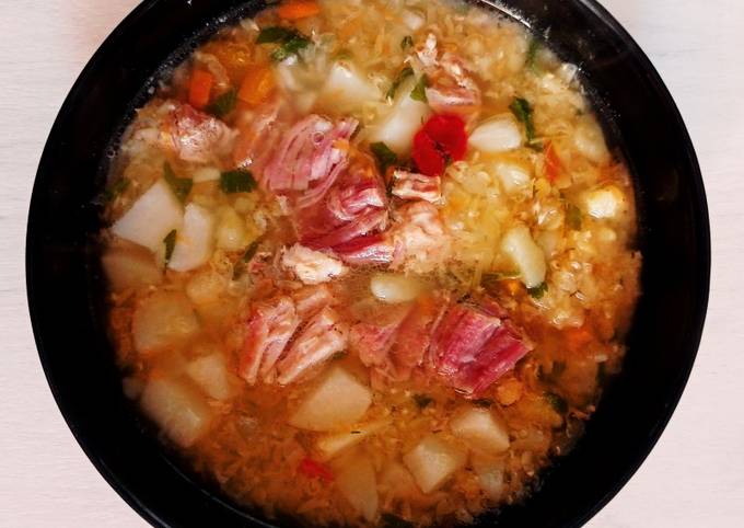 Чечевичный суп со свининой и сыром с плесенью рецепт – Турецкая кухня: Супы. «Еда»