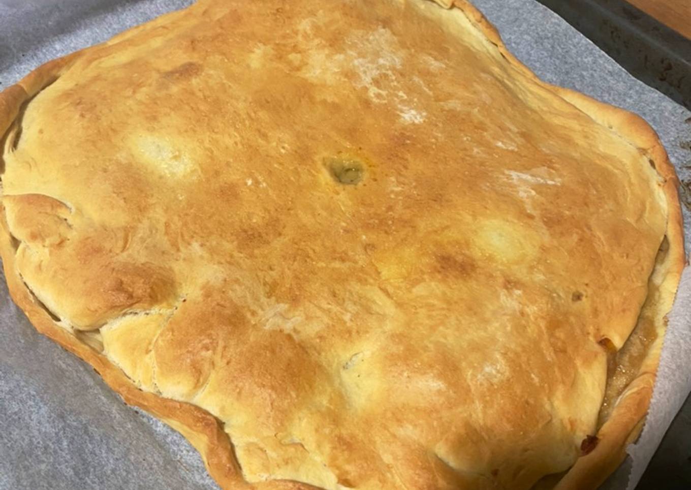 Empanada de champiñones y jamón a la carbonara