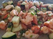 Una foto de cebiche de camaron