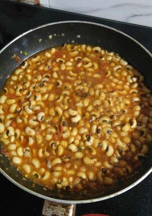 A picture of Black-EyedPeas Gravy.