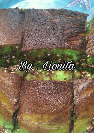 Foto resep Martabak Coklat Wijen dg WAJAN BIASA