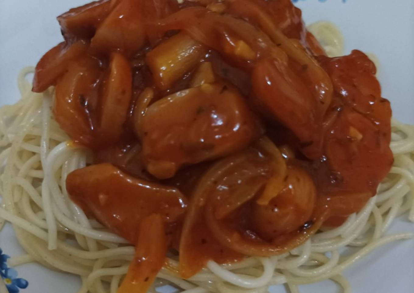 Spageti sosis