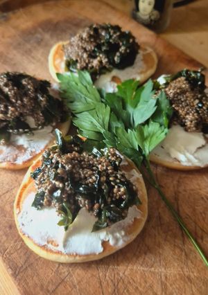 Una foto de Caviar de chía y alga wakame