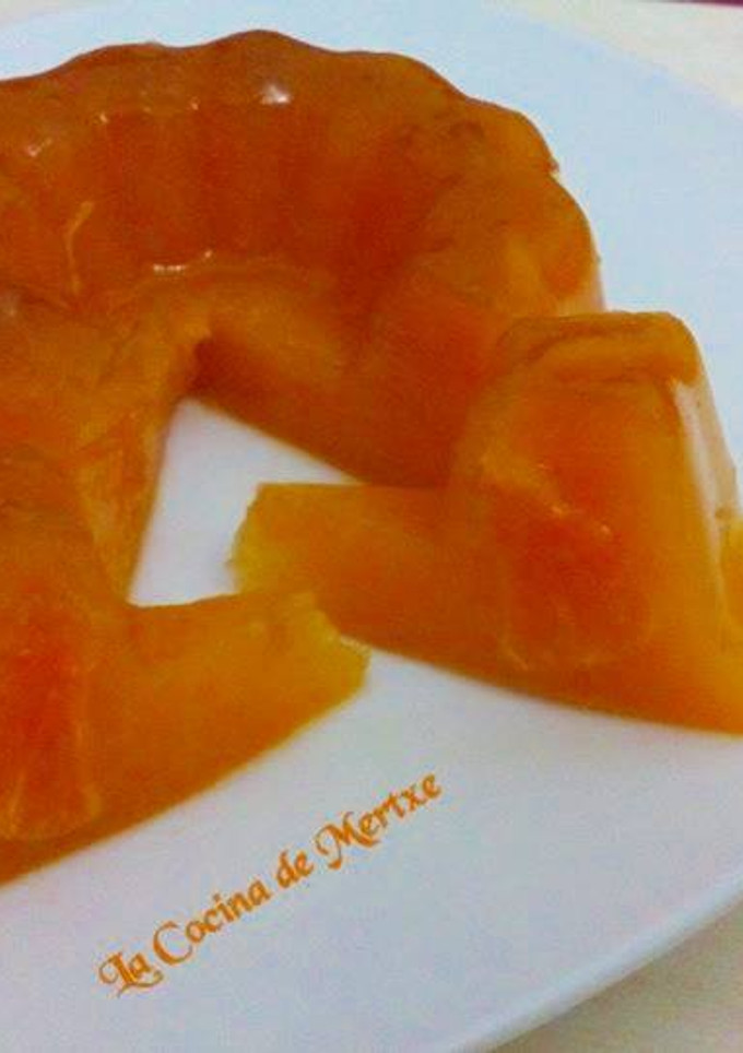Una foto de Gelatina de mandarinas caramelizadas