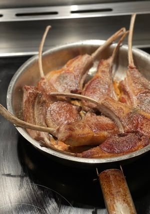 A picture of 🐑 Lamb chops - balsamic sauce.