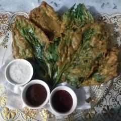 PALAK KAY PAKORAY 💖💖💖 A picture of PALAK KAY PAKORAY 💖💖💖.