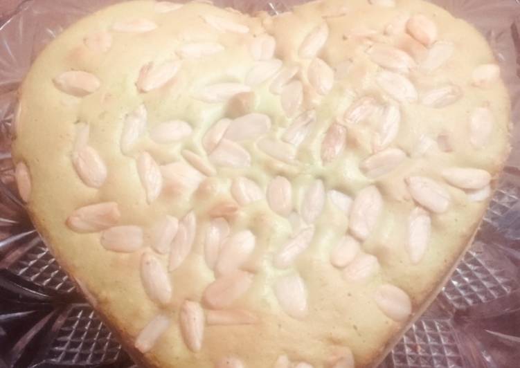 Cara Gampang Membuat Bolu pandan kacang kenari yang Lezat