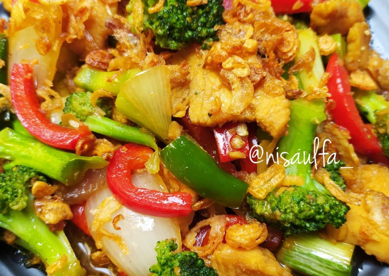 Ayam Paprika Brokoli