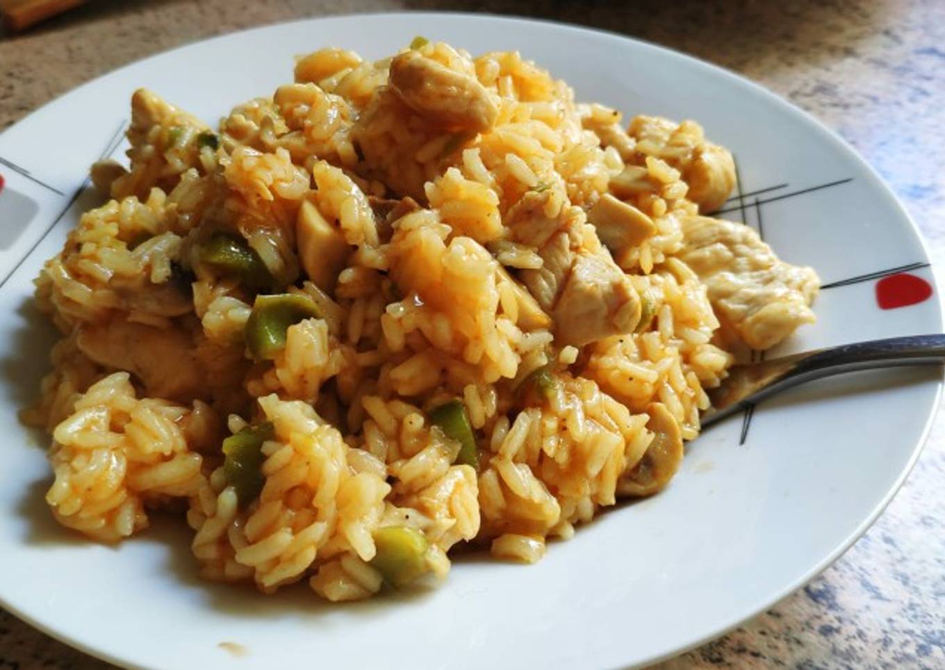 Arroz con pollo al curry