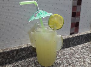 Una foto de Caipiriña (caipirinha)