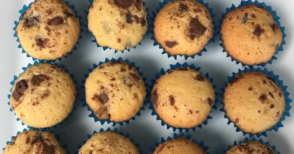 Mini cupcakes de vainilla y chips Receta de kon herrera- Cookpad