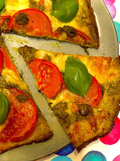 Una foto de Pizza con Masa de Brócoli