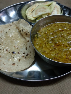 મગ નું શાક(moong shaak recipe in gujarati) રેસીપી મુખ્ય ફોટો