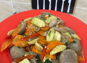 Foto resep Tumis baso+kulit ayam keputren wortel