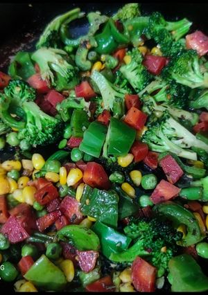 A picture of Mix Veggies Salad.