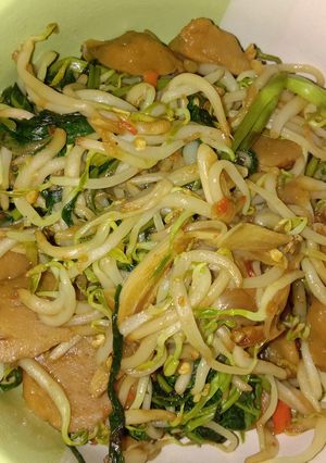 Foto resep Tumis kangkung tauge bakso