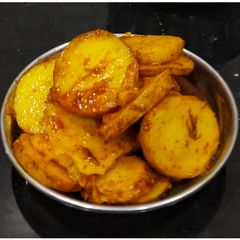Maharashtrian Style Batata Kachrya A picture of Maharashtrian Style Batata Kachrya.