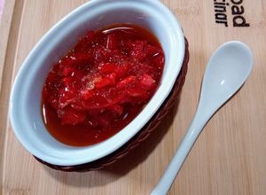 Una foto de CHUTNEY de morrón rojo