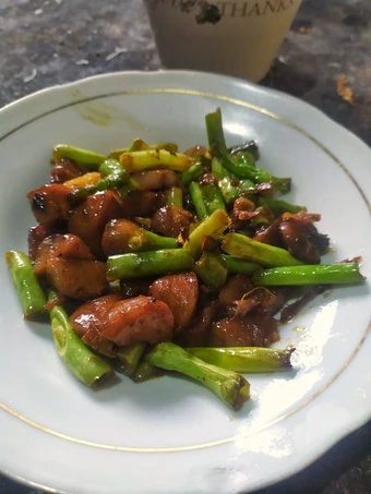 Langkah Gampang Menyiapkan Resep Cah buncis bakso yang Lezat Anti Ribet, Bisa Manjain Lidah