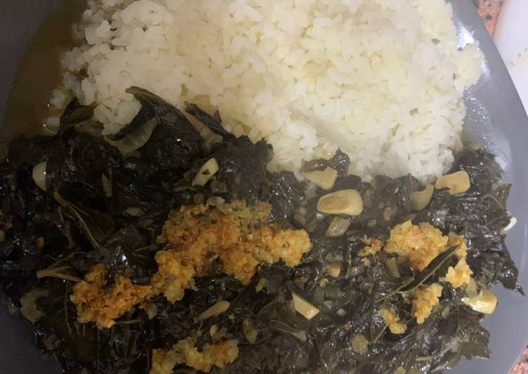 ملوخية ورق بالدجاج