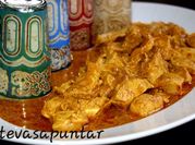 Una foto de pollo coco rallado
