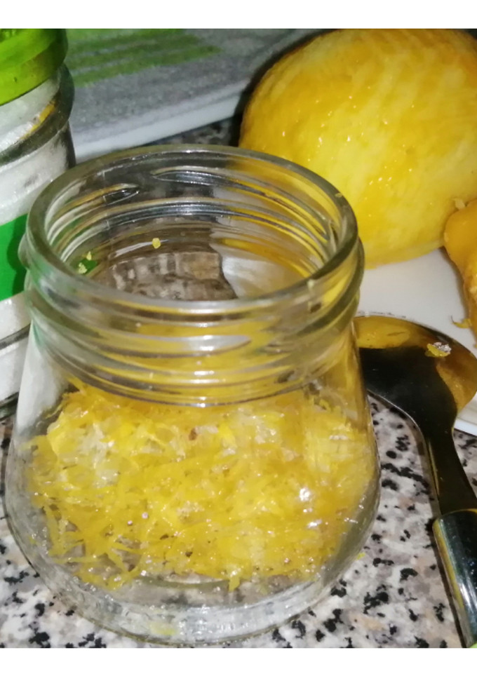 Una foto de Tips de limón rallado para repostería