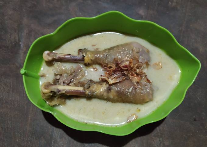 Opor Ayam Kampung